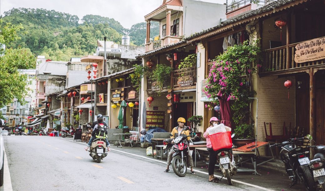 Unique Ancient Architecture of Dong Van Town